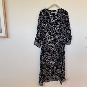 Nathalie Martin Elegant Black and White Floral Dress